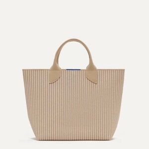 Rothy's Petite Lightweight Tote in Brown Sugar w crossbody strap